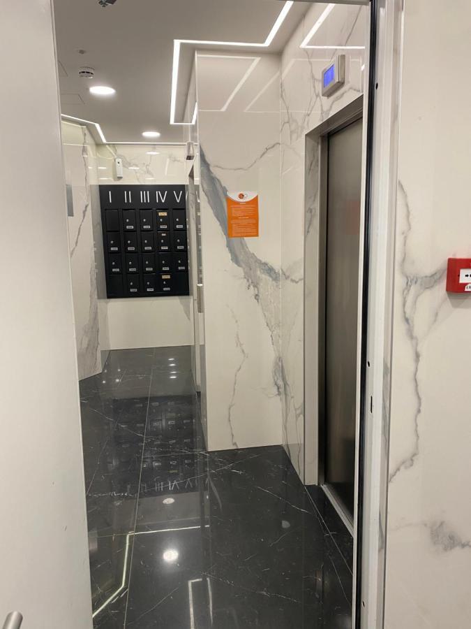 נובי סאד Apartment Pupin Star - City Centre מראה חיצוני תמונה